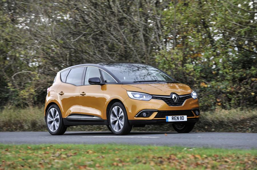  Renault Scenic 2016 года  (UK) (фото 24 из 32)